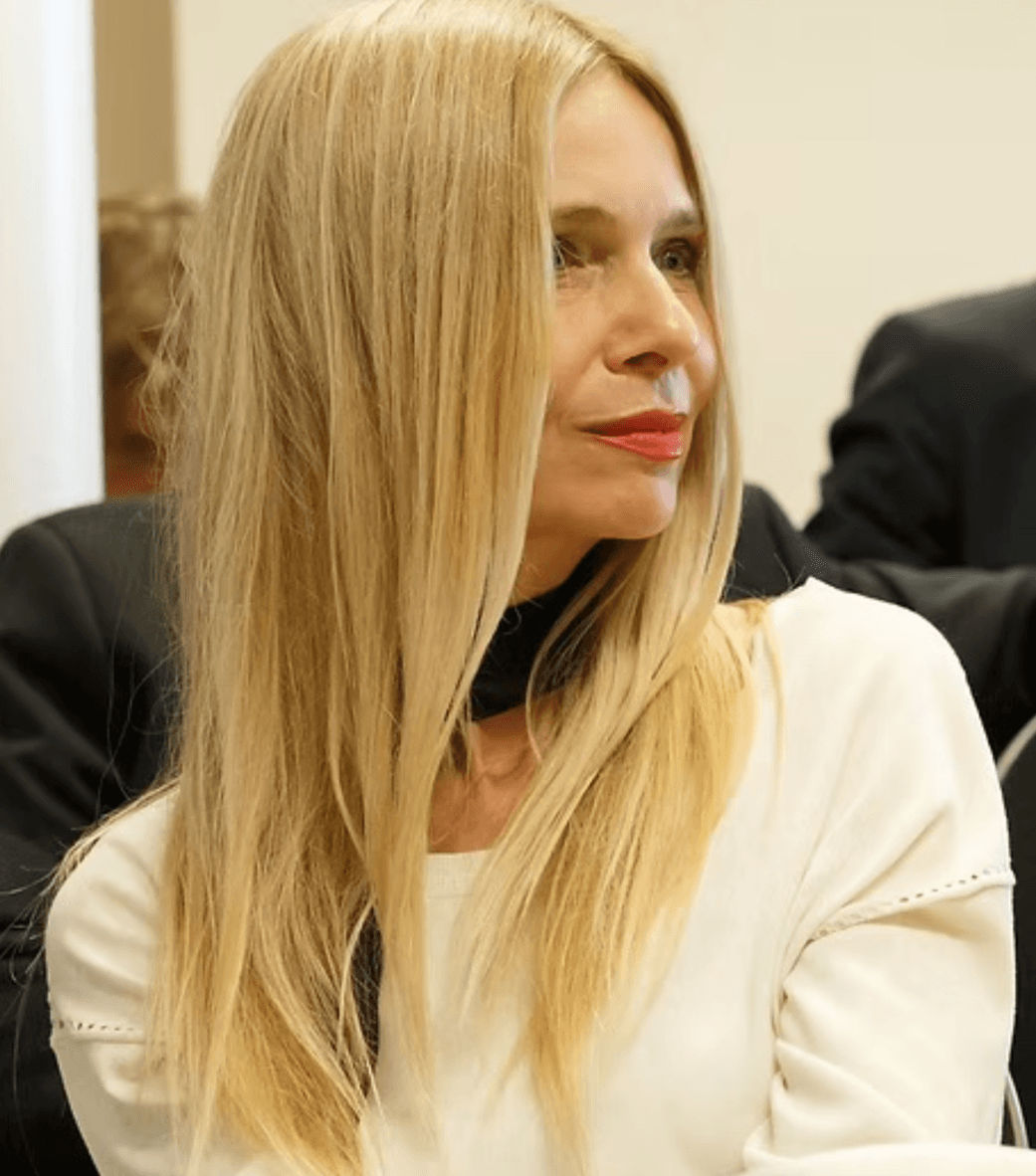 Dr. Sofija Bajrektarević